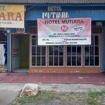 Kampung Baru Hotel Mutiara Batulicin Redpartner المظهر الخارجي الصورة