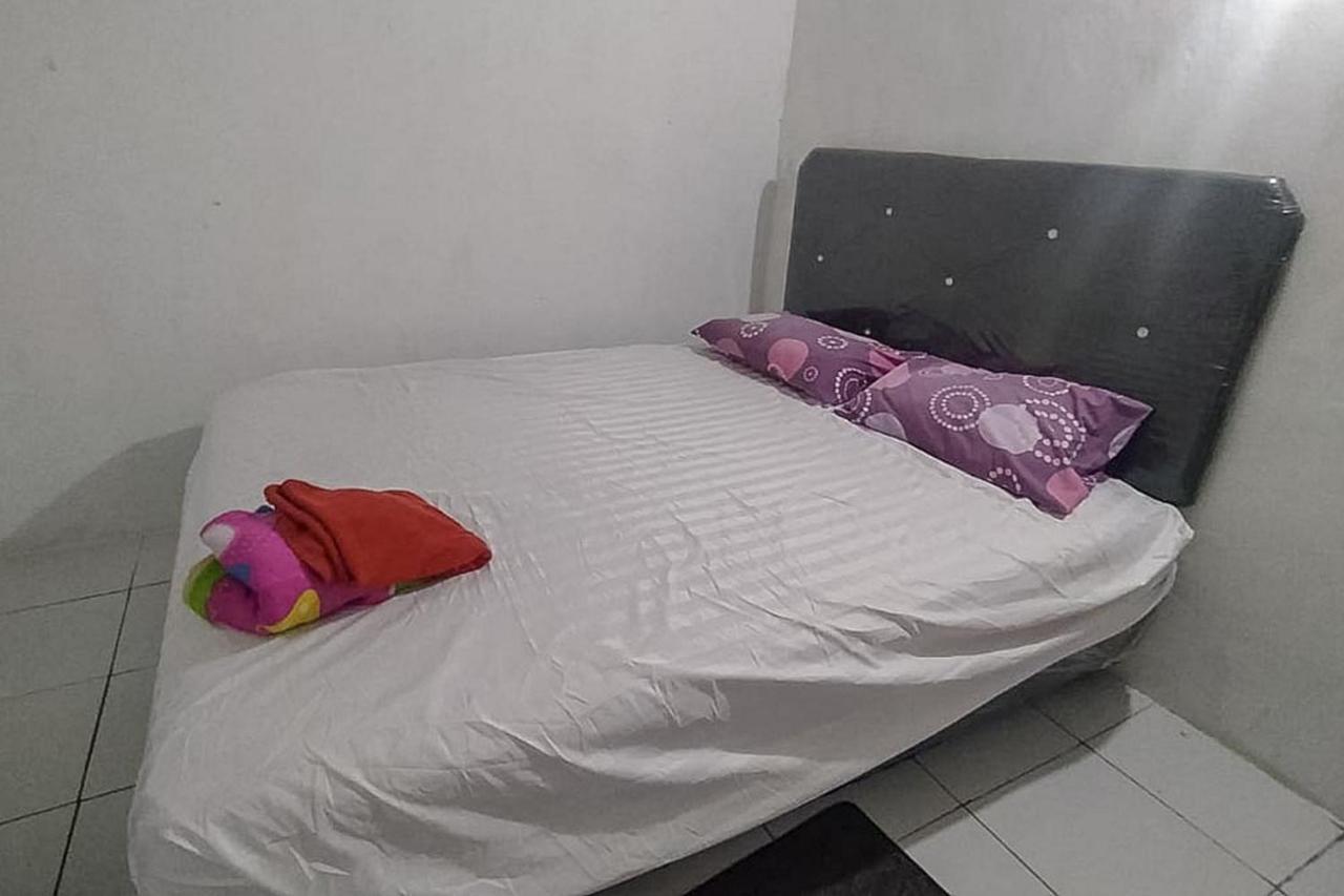 Kampung Baru Hotel Mutiara Batulicin Redpartner المظهر الخارجي الصورة